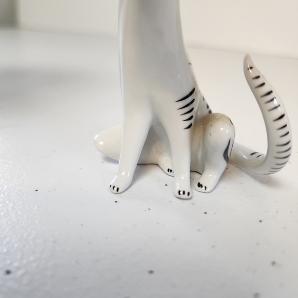 Art Deco Cat Vintage Hollohaza Porcelain Figurine White Black Mid Century Modern - Picture 5 of 8